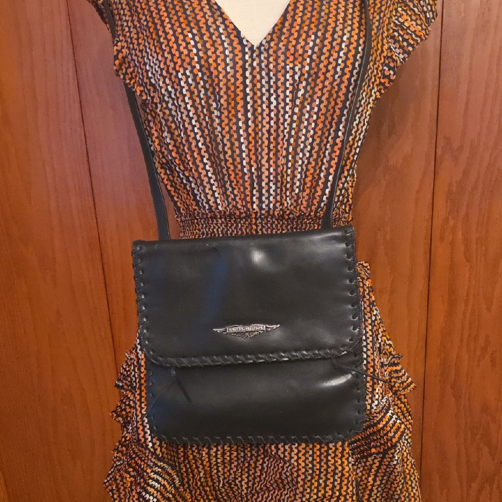 Harley Davidson Black Leather Crossbody Bag